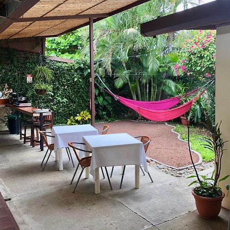 ליברייה Hostel Dodero מראה חיצוני תמונה