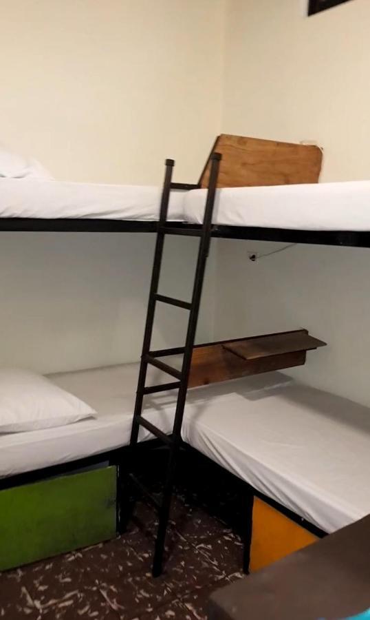 ליברייה Hostel Dodero מראה חיצוני תמונה
