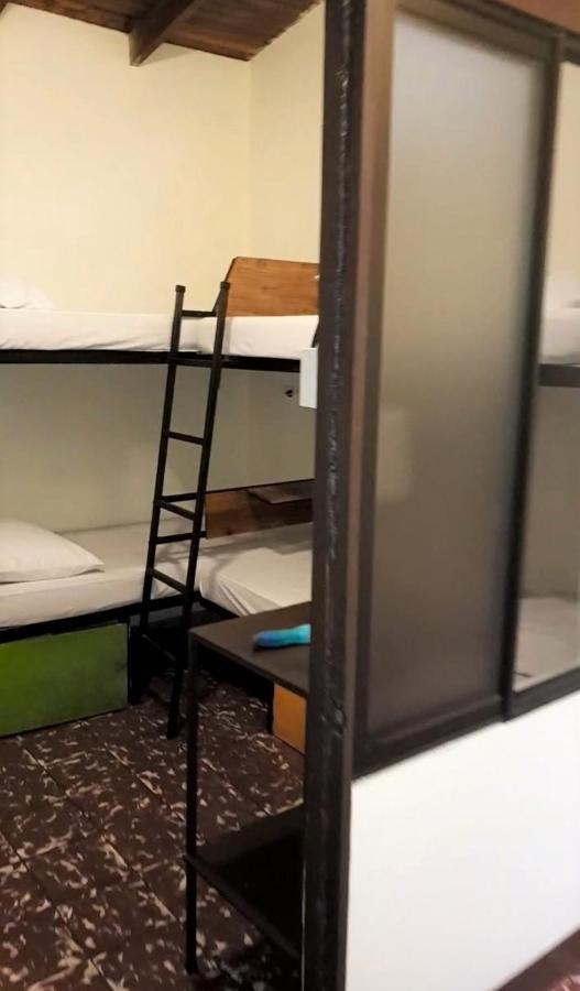 ליברייה Hostel Dodero מראה חיצוני תמונה
